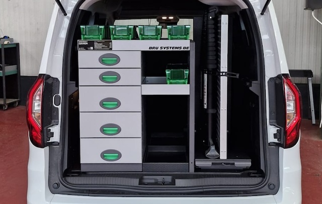 Slimme inrichting voor elektrische Kangoo’s